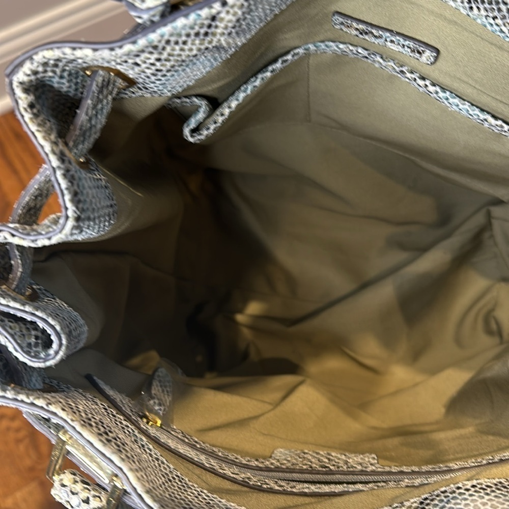 G.I.L.I. Cobra Italian Blue Leather Snakeskin Design Tote - Picture 6 of 9